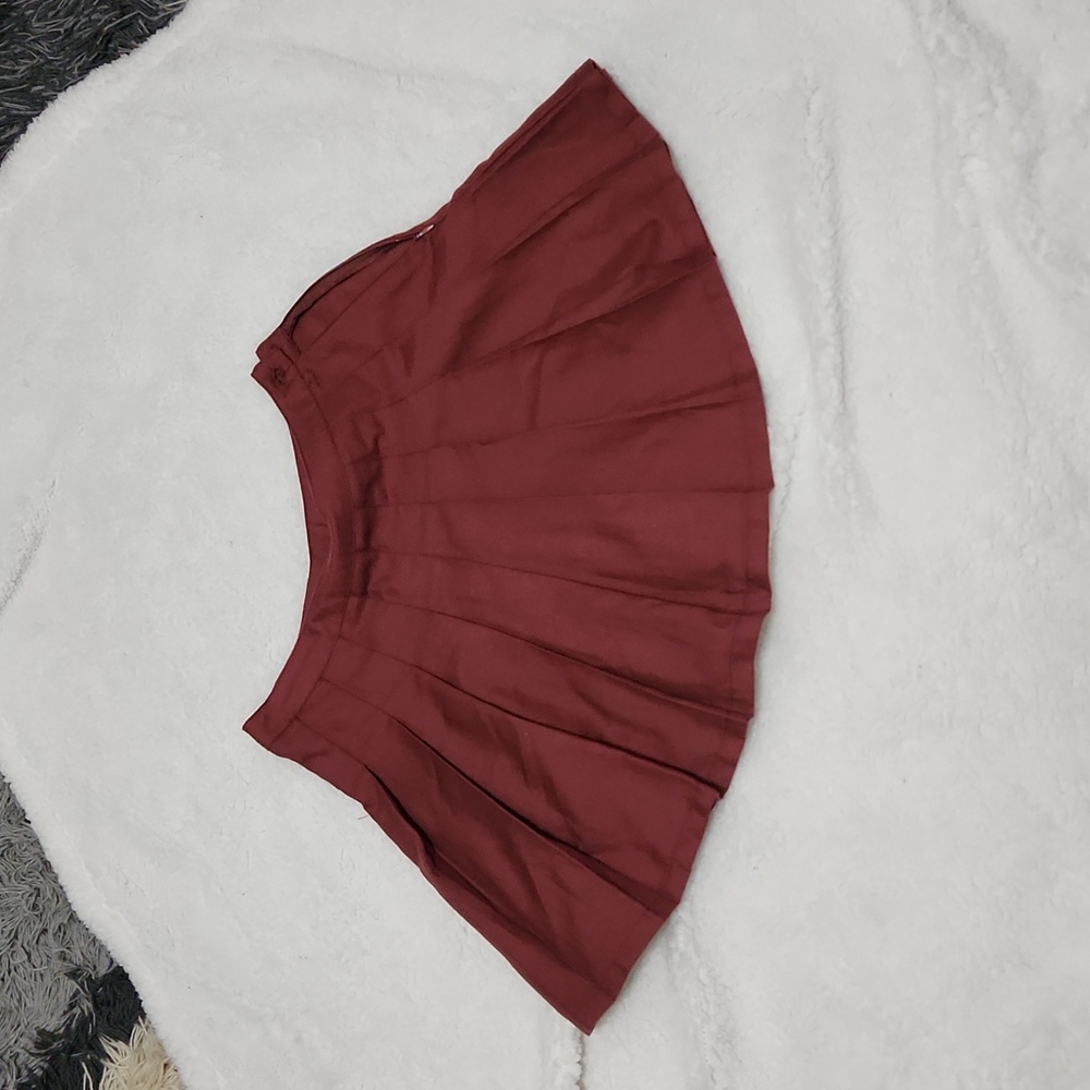 Forever 21 Maroon Pleated Mini Skirt
